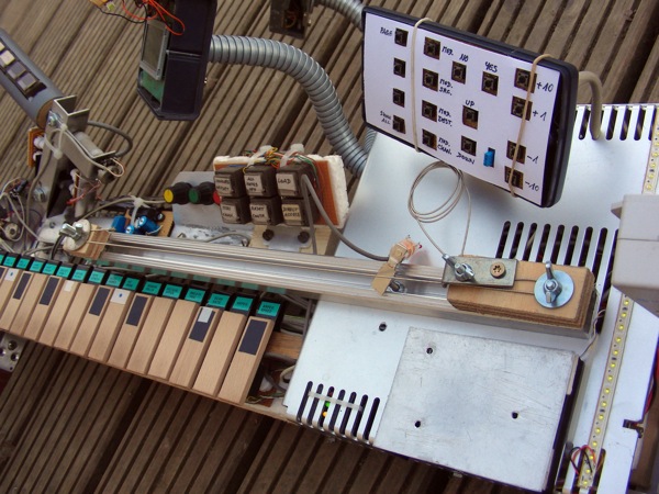 MIDI-Controller_1735_600.jpg